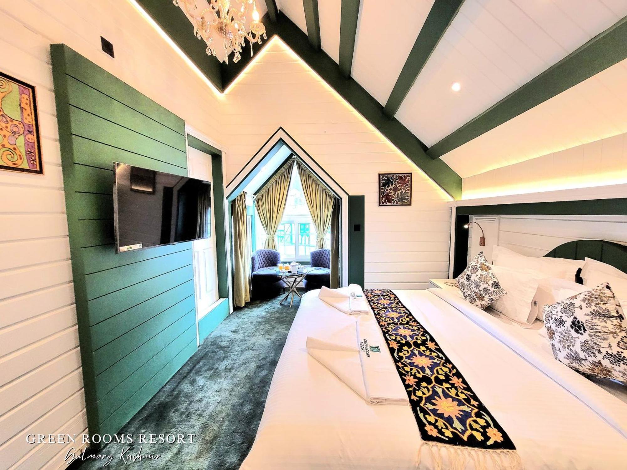 Green Rooms Resort Gulmarg Exteriör bild